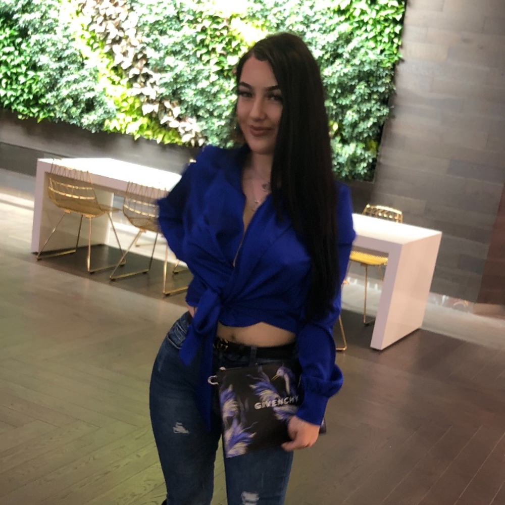 Meet your Posher, Jazzie